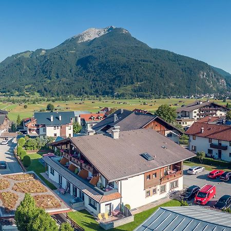 Gaestehaus Wilhelmshof แอห์วัลด์ ภายนอก รูปภาพ